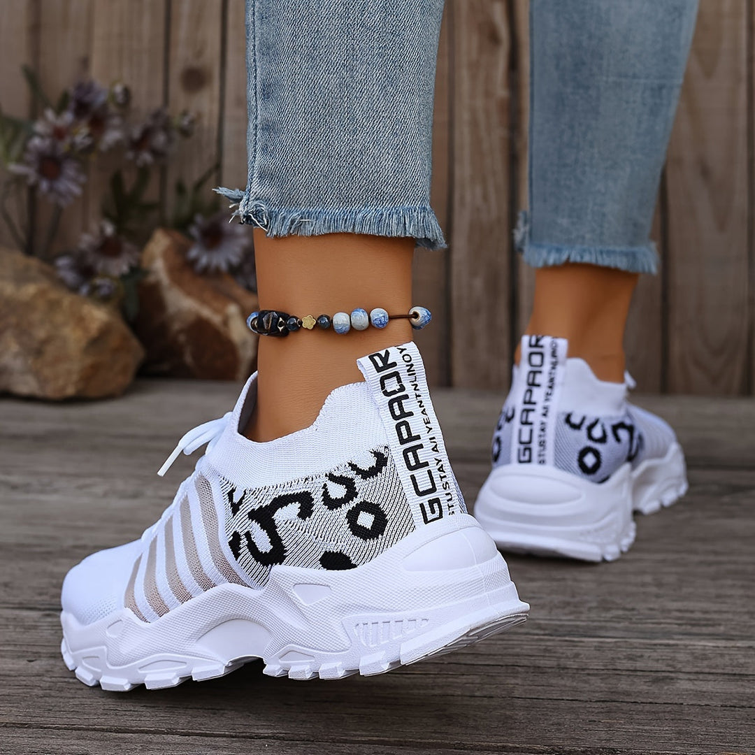 Sneakers confortabili și respirabili
