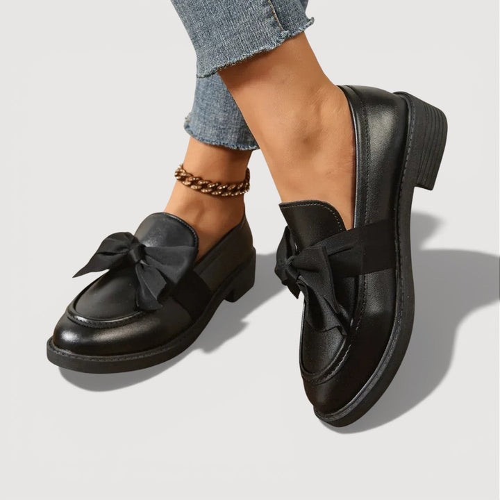 MAERYL – LOAFERS CU DETALIU DIN FUNDĂ