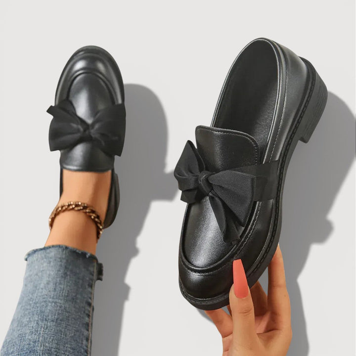 MAERYL – LOAFERS CU DETALIU DIN FUNDĂ