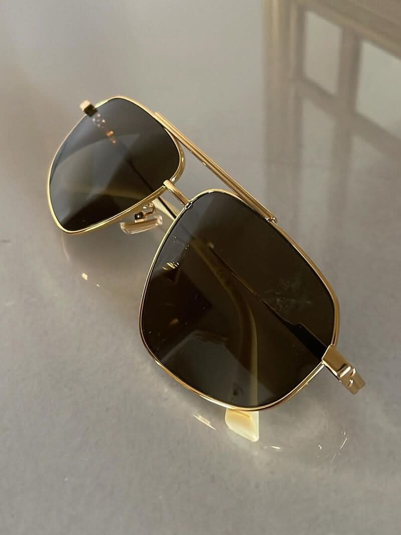 Elliette | Ochelari de soare rafinați