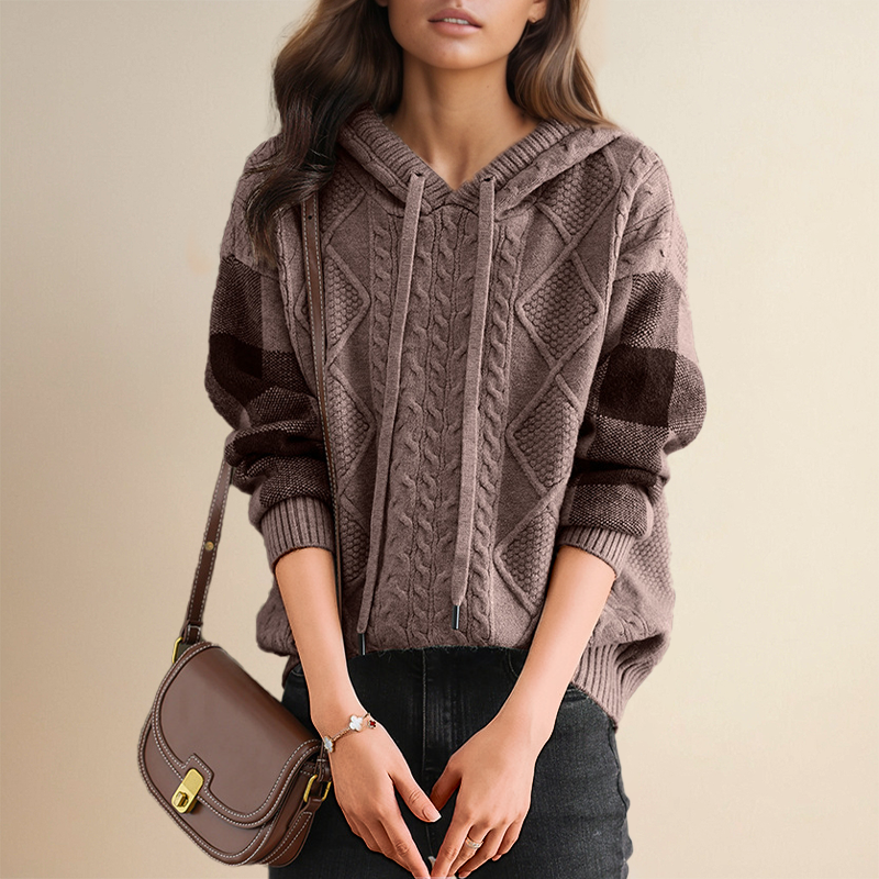 Emily | Pulover cu glugă din tricot cu torsade